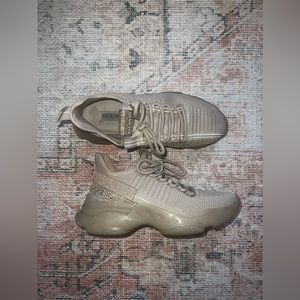 STEVE MADDEN - Nude tennis shoes!!